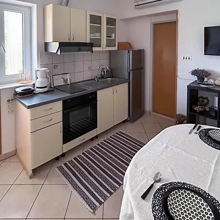 1 Bedroom Gorgeous In *