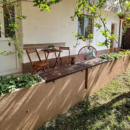 1 Bedroom Gorgeous In